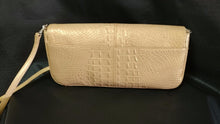 DESIGNER HANDBAG/PURSE