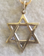 STERLING SILVER AND MARCASITE PENDANT