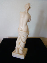 VINTAGE A. SANTINI FIGURINE